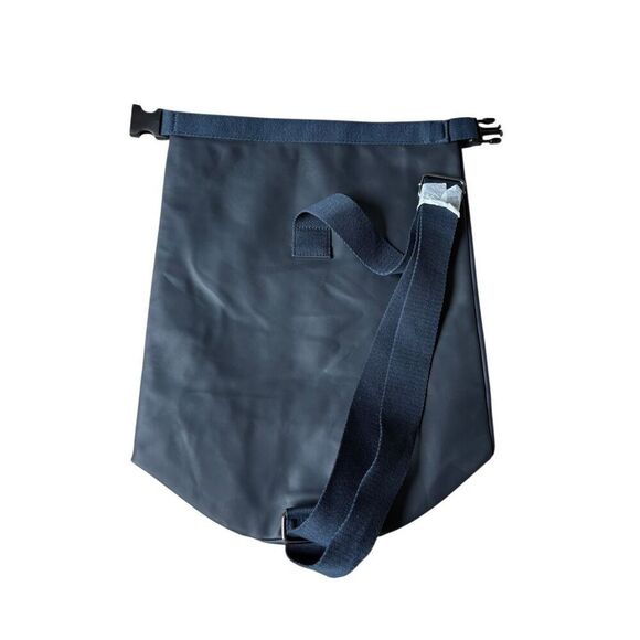 NWOT Prada luna rossa ocean red tab backpack bag unisex Navy - Picture 9 of 11